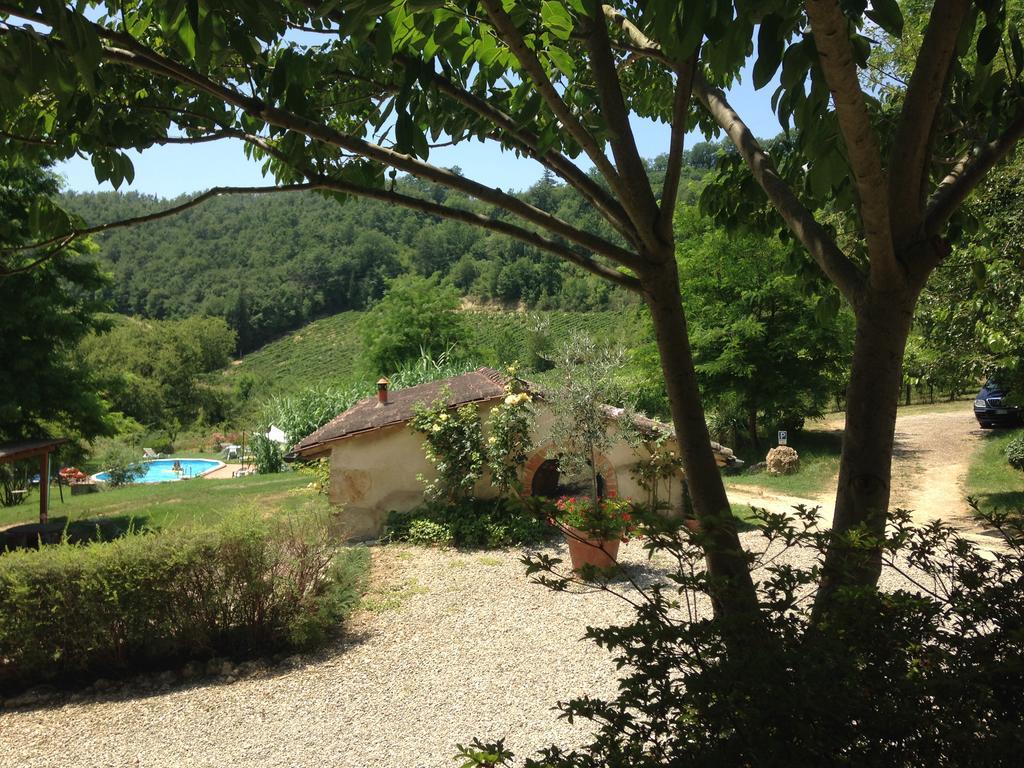 Agriturismo Le Cantine Poggibonsi Esterno foto
